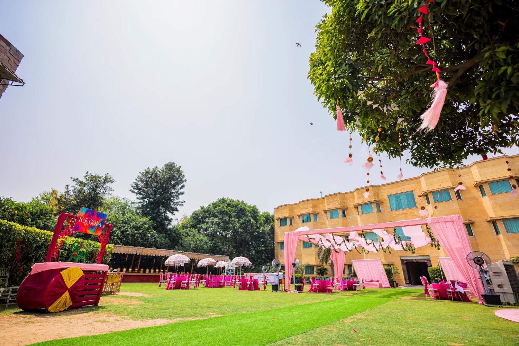 Tivoli Heritage Palace, Rewari Bakhapur 外观 照片
